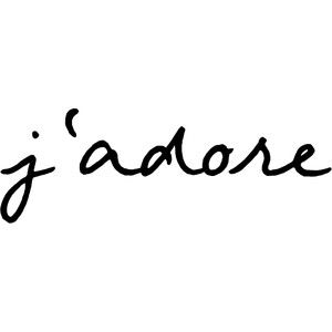 #FollowYourHeart #j'adore #inspiration Beautiful Word In French, Oui Tattoo French, French Word For Beauty, Love Yourself In French, Love Yourself French Tattoo, I Love Paris, French Quotes, French Words, Oui Oui