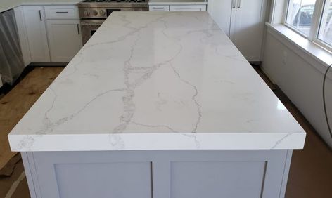 Msi Quartz Countertops, New Manufactured Homes, Quartz Kitchen Countertops, Quartz Kitchen, Kitchen Cabinet Remodel, Coastal Kitchen, Kitchen Upgrades, Manufactured Home, Updated Kitchen