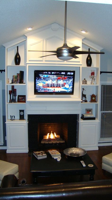 Fireplace with built ins and vaulted ceiling | Cathedral Ceiling Entertainment Center Built In Cathedral, Decor Ideas ... Diy Entertainment, Fireplace Entertainment, Fireplace Built Ins, Entertainment Center Repurpose, Entertaining Decor, Entertainment Center Decor, Corner Fireplace, Diy Entertainment Center, Tv Decor