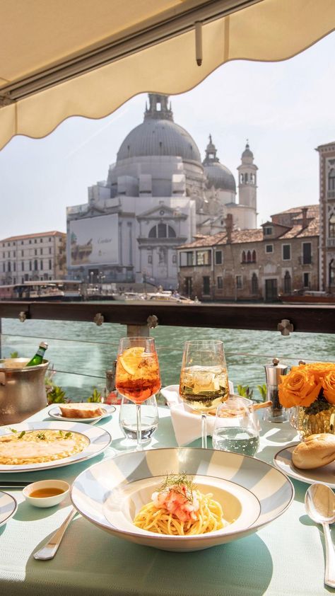 Italy Food Aethstetic, Venice Italy Aesthetic, Venice Summer, Venice Aesthetic, Venice Italy Food, Italian Things, Venice Food, Florence Cathedral, Italy Vibes