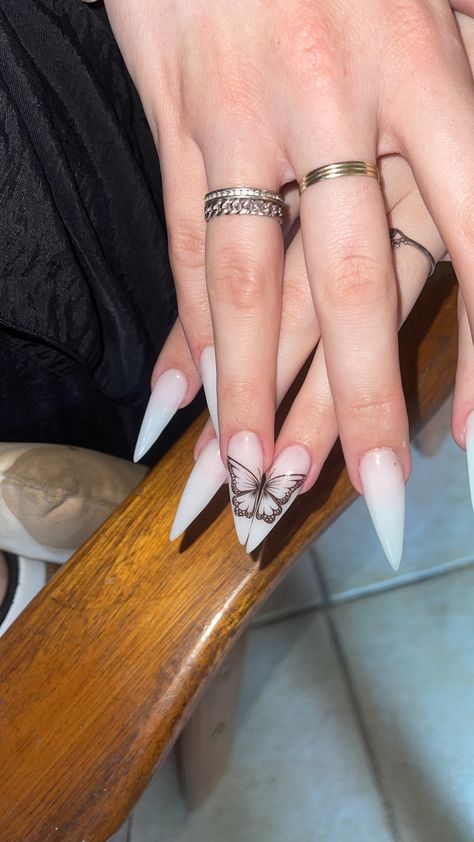 Best Friend Nails Ideas, Staleto Nails, Talon Nails, White Stiletto Nails, Stilleto Nails Designs, Dragon Nails, Evil Eye Nails, Butterfly Nail Designs, Angel Nails