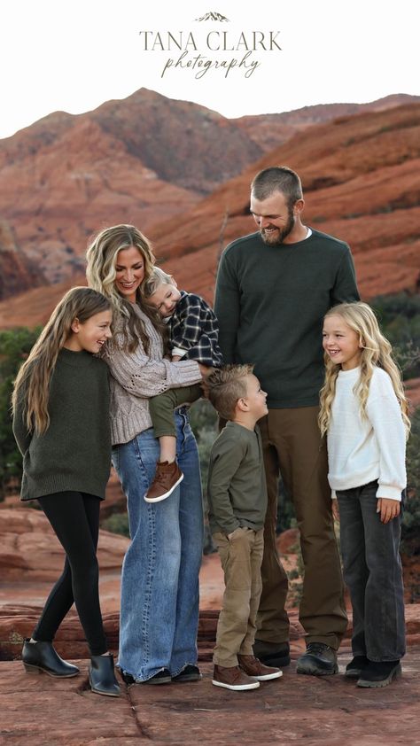 The red rock cliffs in Snow Canyon is unique and breathtaking backdrop for your family or maternity pictures! If you’re looking for a beautiful desert landscape, look no further! Located in southern Utah, just minutes from St George, Utah. . . Family photoshoot ideas, family pictures posing ideas, family pictures outfit ideas, outdoor family photoshoot, neutral color scheme, earthy color scheme, casual outfits photo shoot ideas, greens and nuetrals family pictures, family photoshoot inspo. Canyon Family Pictures, St George Family Pictures, Rock Family Photoshoot, Arizona Christmas Photos, Snow Canyon Family Pictures, Red Rock Family Pictures, Red Rock Photoshoot Family, Casual Family Photoshoot Outfits, Extended Family Photos Outfits