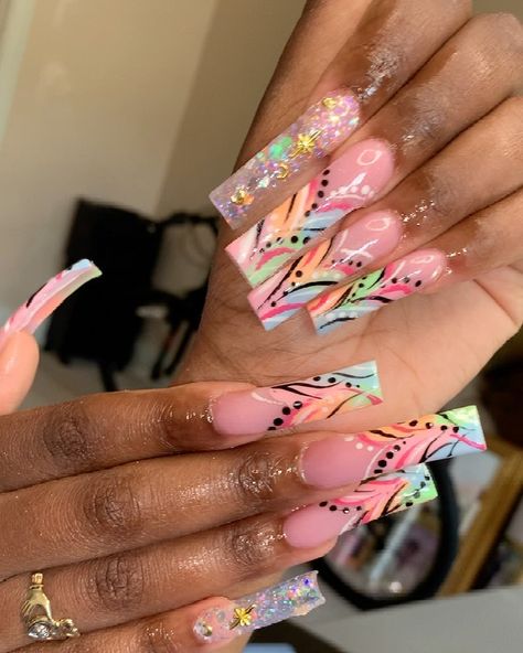 ATL/ NYC NAIL TECH 💎 on Instagram: “Nostalgic ✨ Using dotting tool from @craftdat.insta Subscribe to our YouTube channel : icey nailss 💕 (LINK IN BIO) Book: iceynailss.com…” 90s Design Nails, Early 2000s Nail Designs, 90s Theme Nails, 2000 Nail Art, Nyc Nails, Colored Acrylic Nails, Dope Nail Designs, Exotic Nails, Long Acrylic Nails Coffin