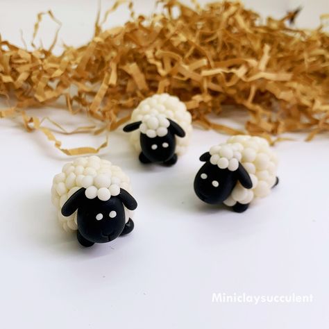 Air Dry Clay Sheep, Polymer Clay Sheep, Clay Sheep, Sheep Ornaments, Lamb Ornament, Farm Decorations, Bf Gift, Pins Ideas, Clay Pins