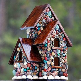 Mosaic Birdhouse, Outdoor Garden Art, Fence Decorations, Birdhouse Ideas, Bird Lady, Whimsical Garden Art, Bird Houses Ideas Diy, Bird Box, Unique Bird Houses