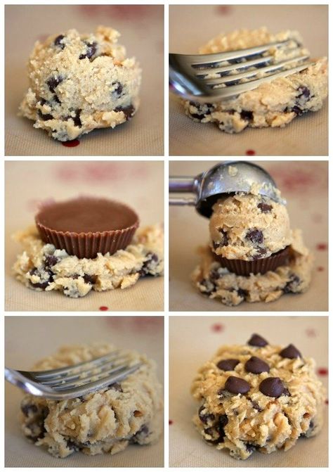 Cookies Reeses, Peanut Butter Chocolate Chip Cookies Recipe, Deep Dish Cookie, Stuffed Cookies, Peanut Butter Cup Cookies, Chocolate Chip Cookies Recipe, Peanut Butter Chocolate Chip Cookies, Gourmet Cookies, Reeses Peanut Butter Cups