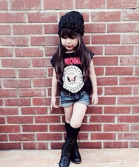 Girl Rock Outfits, Paris Angelina, Baby Ninja, Rockstar Costume, Urban Wear Women, Rock Outfits, Korean Boy, Mini Session, Girl Swag