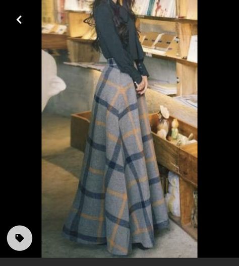 Skirt Diy, Full Skirts, Winter Skirt, Looks Chic, Mode Vintage, Fashion Mode, Mode Inspiration, Modest Outfits, Skirt Outfits