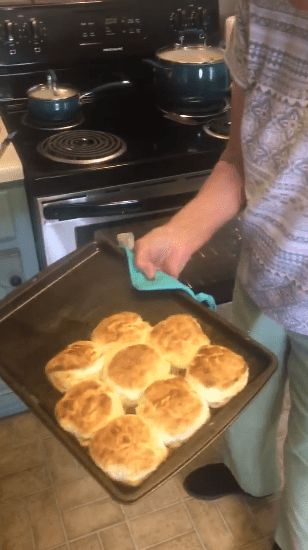 Grandma’s Biscuits, Ina Garten Buttermilk Biscuits, Grandmas Homemade Biscuits, Old Fashioned Biscuits Grandmothers, Grandmas Biscuit Recipe, Old Fashion Biscuits Grandmothers, Lard Biscuits Old Fashioned, Southern Grandma Recipes, Grandma's Biscuits