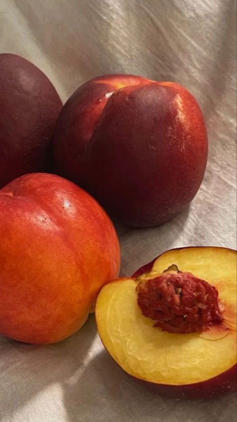 Peach Reference Photo, Peaches Reference, Peach Food Photography, Nectarine Aesthetic, Peach Reference, Peach Fruit Aesthetic, Motivation Study, Food Photoshoot, Peach Aesthetic