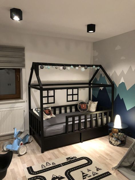 House Bed Boys Room, Kids Bedroom Boys Toddler, Toddler Boy Room Ideas Themes, Toddler Boy Bed, Toddler Room Boy, Boy Room Themes, Toddler Bed Boy, Boy Toddler Bedroom