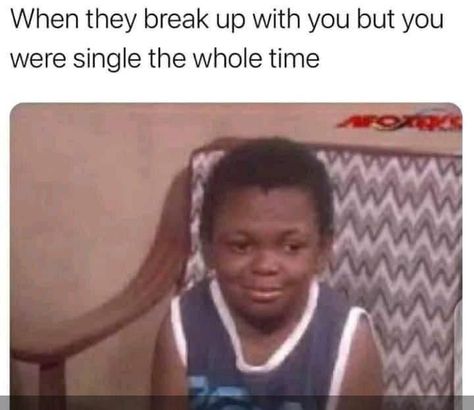 African Jokes, Quotes For Dp, Tiktok Quotes, Funny Corny Jokes, Funny Status Quotes, Black Memes, Clever Captions For Instagram, Single Humor, Entertaining Quotes