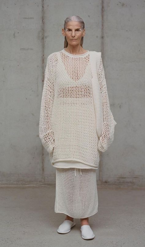 Knitwear Trends, Lauren Manoogian, Twisted Dress, Knitwear Fashion, Sweater Knitting Patterns, Outfit Combinations, Sweater Making, Knit Fashion, Spring 2024