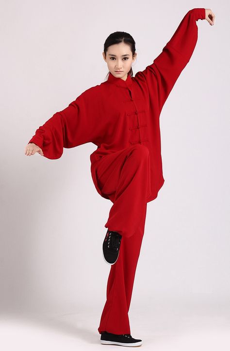 Chinese Dance Pose, Tai Chi Poses, Martial Arts Outfit, Tai Chi Clothing, Chinese Video, Chinese Dance, Action Pose Reference, Martial Arts Girl, Pencak Silat