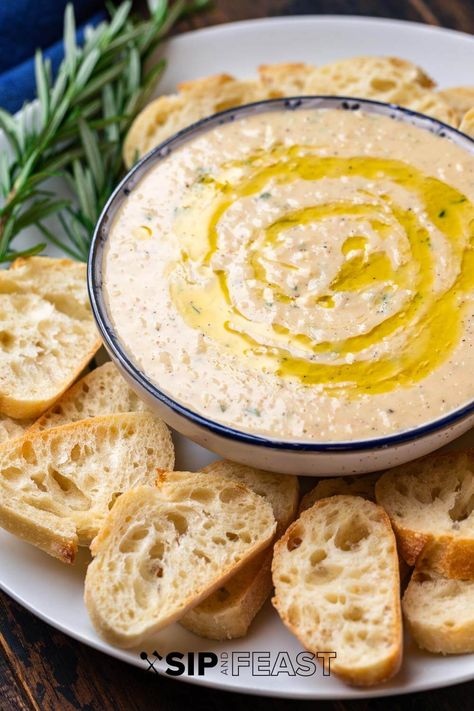 Cannellini Bean Dip Cannellini Bean Dip, Cannellini Beans Recipes, Sip And Feast, Bread Crackers, Seasoned Crackers, Cannellini Bean, Bean Dip Recipes, White Bean Dip, Roasted Cherry