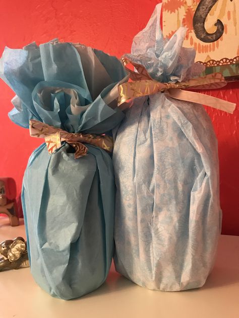 Tissue Wrapping Ideas, Tissue Paper Wrapping, Cylinder Shape, Tissue Paper, Gift Wrapping, 10 Things, Gifts