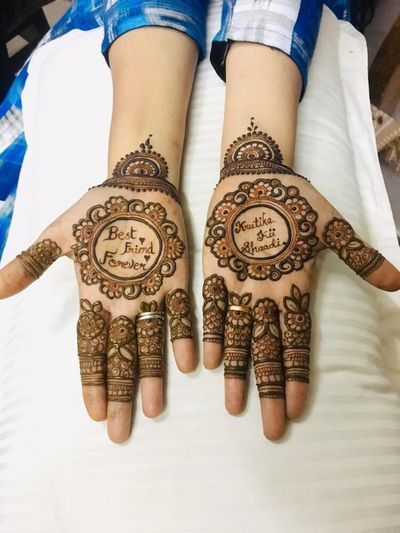 Best Friend Engagement Mehndi, Mundan Mehndi Design, Team Bride Mehendi Designs, Best Friend Mehndi Design, Bridesmaid Mehendi Designs, Groom Mehendi Designs, Baby Mehndi Design, Latest Mehndi Design, Mehendi Artist