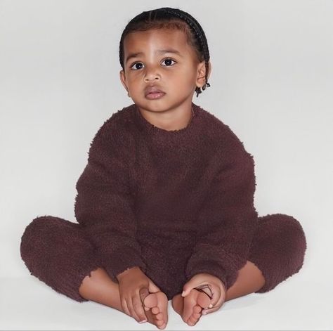 Psalm West, Kim And Kanye, Kardashian Kids, Kim Kardashian And Kanye, How Many Kids, Future Mom, Celebrity Kids, Co Parenting, Kardashian Jenner