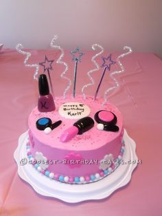 Party Cake Ideas, Panda Bear Cake, Lipstick Cake, Homemade Birthday Cake, Spa Cake, Girl Birthday Cake, Makeup 40, Sweet Makeup, Animal Birthday Cakes