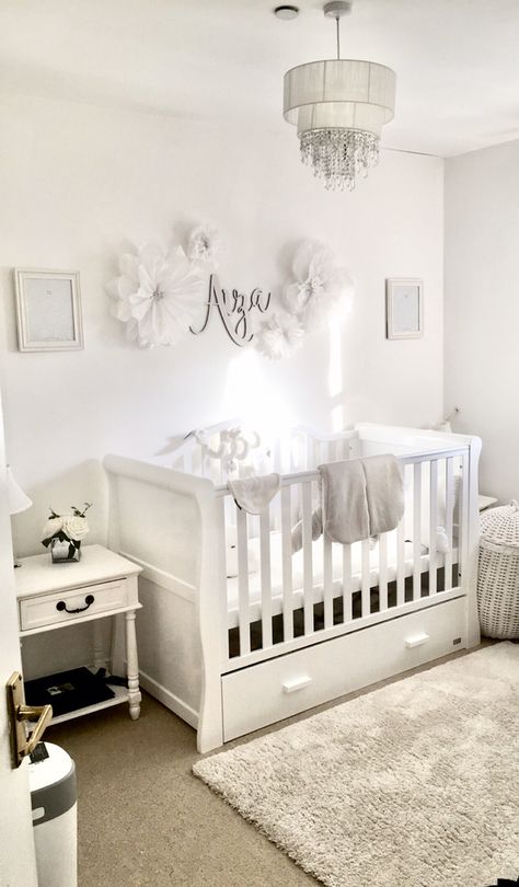 White And Grey Nursery, Modern Baby Room, Babies Room, Nursery Room Inspiration, White Nursery, Nursery Inspo, Dream Baby, Baby Bedroom, Anime Baby