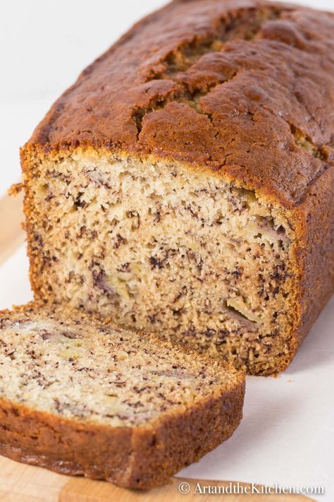 A banana bread recipe that is moist, delicious and loaded with banana flavor. Banana Nut Bread Recipe, Banana Bread Recipe Moist, Homemade Banana Bread, Moist Banana Bread, Easy Banana Bread Recipe, Best Banana Bread, Banana Nut Bread, Nut Bread, Banana Nut