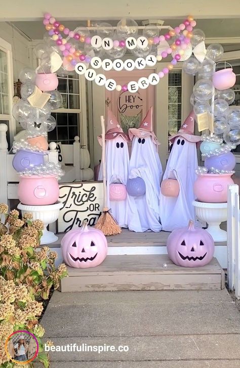 Trunk Or Treat Ideas Christmas Theme, Pumpkin Bday Party Ideas, Halloween House Ideas Front Yards, Boutique Fall Display, Pink Ghost Trunk Or Treat, Pink Ghost Halloween Decor, Halloween Lemonade Stand, Outdoor Halloween Decorations Cute, Pastel Pink Halloween Aesthetic