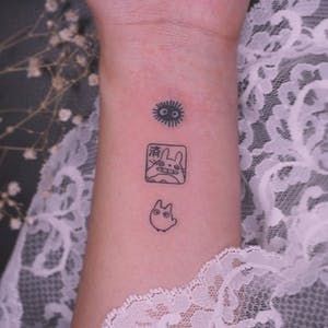 Ohmu Nausicaa, Miyazaki Tattoos, Kodama Tattoo, Alien Blues, Miyazaki Tattoo, Totoro Tattoo, Ephemeral Tattoo, Studio Ghibli Tattoo, Ghibli Tattoo