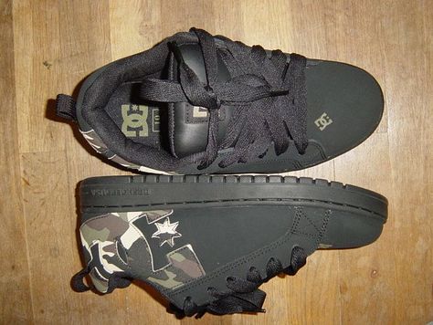 dc shoes camo Dc Shoes Y2k, Mens Dc Shoes, Vintage Dc Shoes, Dc Platform Shoes, Dc Shoes Girls, 2000s Fashion Inspiration, 2000s Shoes, Camo Shoes, Jeans Shoes