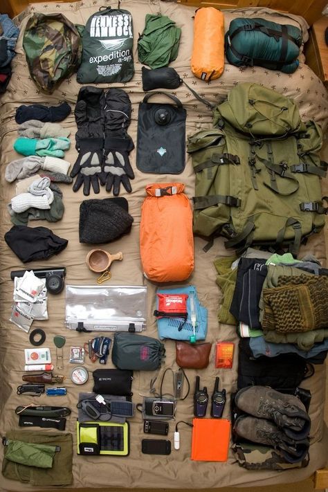 Bushcraft Kit, Camping Bedarf, Survival Items, Bushcraft Gear, Survival Bag, Bushcraft Camping, Survival Equipment, Backpacking Gear, Wilderness Survival