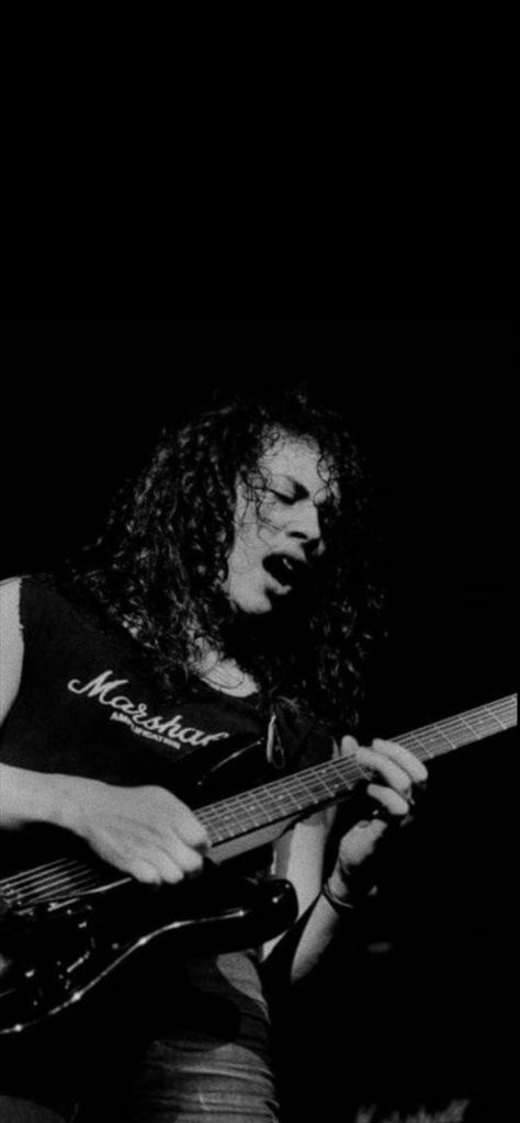 #metallica #rare #kirkhammett #icon #wallpaper #lockscreen #phone Metallica Christmas Wallpaper, Metallica Wallpapers Iphone Hd, Kirk Hammett Wallpaper Iphone, Metallica Wallpapers Iphone, Kirk Hammett Wallpaper, Metallica Wallpapers, Random Posters, Kirk Hammet, Kirk Metallica