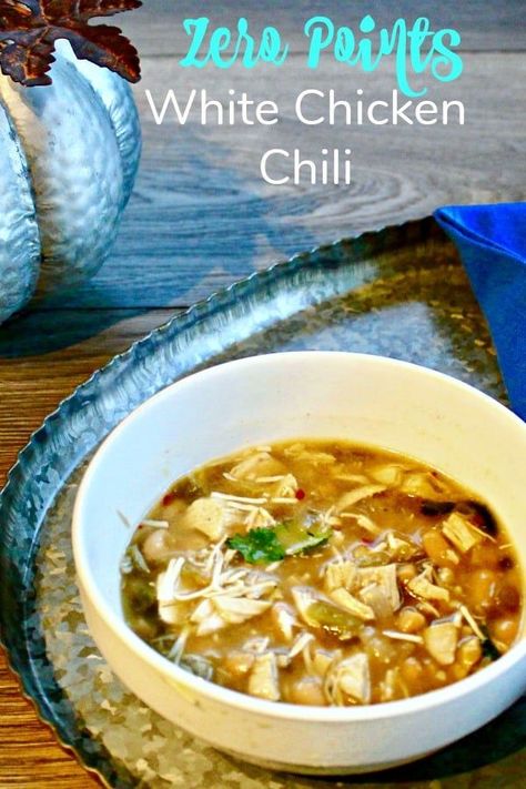 Weight Watchers White Chicken Chili, Weight Watchers Chili, Chili White, Chili Easy, Seared Salmon Recipes, Weight Watchers Soup, White Chili Chicken Recipe, Ww Freestyle, Stove Top Recipes