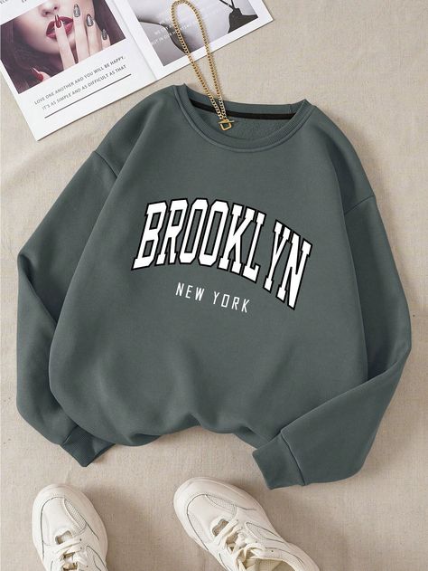 SHEIN Qutie Fleece Lined Sweatshirt With Letter PrintI discovered amazing products on SHEIN.com, come check them out! Cute Sweatshirts Aesthetic, Trendy Wishlist, Cute Wishlist, Shein Sweatshirt, Trendy Sweatshirts, Cute Hoodies, Outfits Simple, Stylish Hoodies, Trendy Hoodies