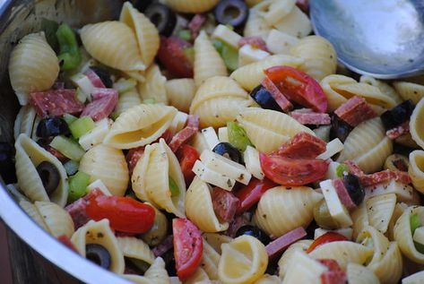 Seashell Pasta, Movie Night Recipes, Antipasto Pasta Salad, Salad Recipes With Chicken, Fall Salad Recipes, Antipasto Salad Recipe, Antipasto Pasta, Antipasto Pasta Salads, Recipes Spinach