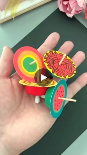 Preschool Art Activities, Crafty Kids, Paper Towel Roll Crafts, Spinning Top, Wood Lathe, Woodworking Videos, Upcycled Crafts, Preschool Art, Diy Wood Projects