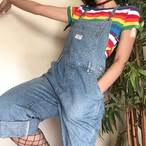 let me wear rainbow shirts with light denim overalls this spring please!!!! 1990 Style, Clothing Grunge, Tokyo Street Fashion, Grunge Shirt, Queer Fashion, Rainbow Shirt, Moda Vintage, Grunge Style, Mode Vintage