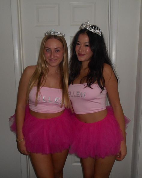 sophia grace and rosie costume halloween inspo funny halloween costume duo halloween costume brunette ans blonde halloween costume Sophia And Grace Costume, Blonde And Black Hair Costumes, Brunette Blonde Duo Halloween, Blond And Brunette Costumes, Blond Duo Halloween Costumes, Blonde And Ginger Duo Halloween Costumes, Brunette And Blonde Costumes, Blond And Brunette Duo Characters Halloween, Duo Blonde And Brunette Costume