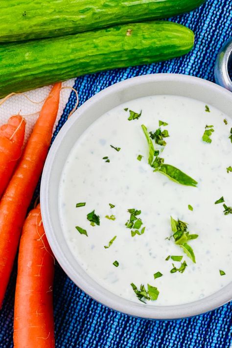 15 Minutes prep • 30 Minutes chill • Low FODMAP • Gluten-free • Makes 1 1/2 cups • This dip is smooth, creamy, delicious, and very simple to make. It’s the perfect low FODMAP dip for all your cut veggies and chips. It also makes a great spread for sourdough crostini. #ibsgamechanger #lowfodmapdiet #fodmap #lowfodmap #fodmapfriendly #lowfodmapfriendly #glutenfree #glutenfreerecipes #glutenfreelife #salad #vegetarian #smokensanity Lactose Free Cottage Cheese, Herbed Ricotta, Ibs Fodmap, Ricotta Dip, Salad Vegetarian, Lactose Free Recipes, Fodmap Friendly, Low Fodmap Diet, Low Fodmap