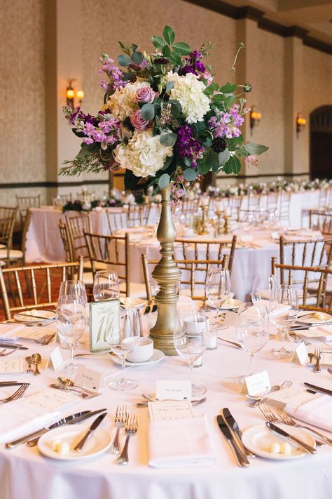 Centerpieces With Lavender, Lavender Wedding Centerpieces, Wedding Flowers Cost, Gold Wedding Centerpieces, Purple Wedding Centerpieces, Wedding Flowers Sunflowers, Violet Wedding, Tall Wedding Centerpieces, Wedding Reception Flowers