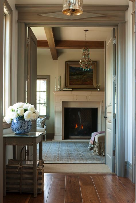 Love this! Country Bumpkin, Inspiring Places, Trim Styles, Country Interior, Beautiful Rooms, French Country House, Country House Decor, Fireplace Design, French Country Decorating