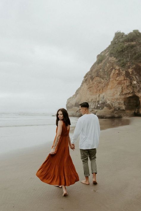 Cancun Couple Photoshoot, Andaman Photoshoot, Coast Engagement Photos, Engagement Photo Shoot Beach, Sustainable Living Room, Engagement Pictures Beach, Prettiest Beach, Couples Beach Photography, Couple Beach Pictures