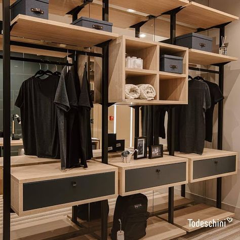 Closet Industrial, Industrial Closet, Open Living Room Design, Garage To Living Space, Dressing Design, Study Room Design, White Room Decor, Bed In Closet Ideas, Walk In Closet Design