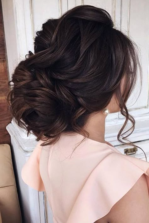 elstile wedding hairstyles low updo with loose curls dark hair elstilespb Wavy Wedding Hair, Loose Updo, Wedding Hair Inspiration, Wedding Hairstyles Updo, Trending Hairstyles, Prom Hairstyles, Hairstyles For Long Hair, Wedding Hairstyles For Long Hair, Wedding Hair And Makeup