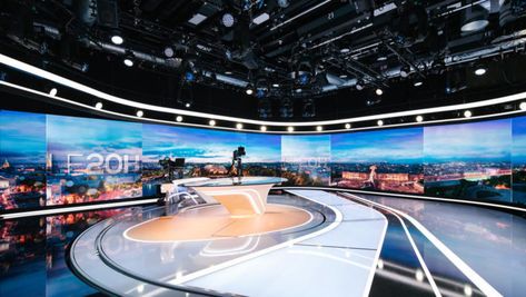 Explore Thousands of TV News Set Photos & Studio Technology Interactive Gallery, Photography Studio Design, Design Stage, Tv Set Design, Tv Studio, Design Tv, Journal Set, Tv Set, Tv Design