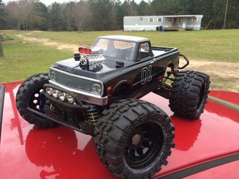 The Official Traxxas Stampede 4x4 Photo Gallery - Post your pictures here! - Page 8 Traxxas Stampede, Rc4wd Trail Finder 2, Traxxas Slash 4x4, Hpi Racing, Nitro Rc Cars, Rc Track, Rc Buggy, Rc Vehicles, Rc Cars And Trucks