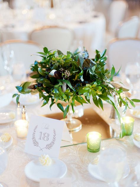 You’ll go green with envy over these lush centerpiece ideas. Here are 15 way to use greenery in your wedding reception centerpieces. Greenery Wedding Centerpieces, Greenery Centerpiece, Wedding Motifs, Wedding Reception Centerpieces, Unique Wedding Flowers, Wedding Floral Centerpieces, Reception Centerpieces, Rustic Wedding Centerpieces, Irish Wedding