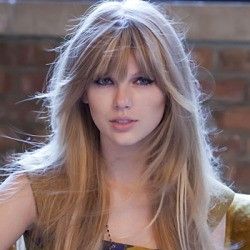 Taylor Swift Bangs, Aesthetic Chanel, Cut Bangs, Vogue Photoshoot, How To Cut Bangs, Taylor Smith, Estilo Taylor Swift, Taylor Swift Red, Long Live Taylor Swift