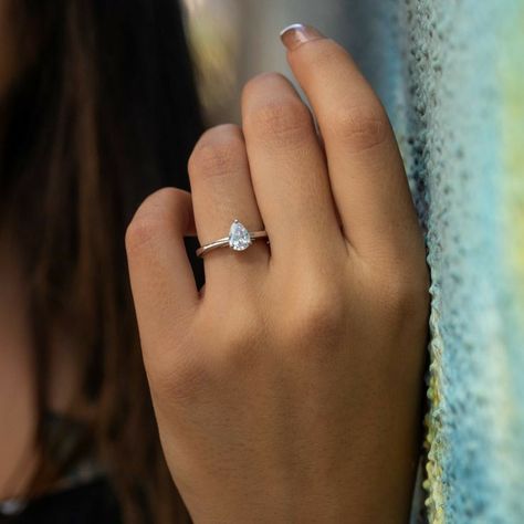 Minimalist Pear Engagement Ring, Simple Pear Rings Engagement, Small Simple Wedding Rings Engagement Unique, Simple Engagement Rings Teardrop, Engagement Rings Simple Pear, Simple Wedding Rings Pear, Simple Pear Ring, Dainty Pear Shaped Engagement Rings, Simple Pear Cut Engagement Ring