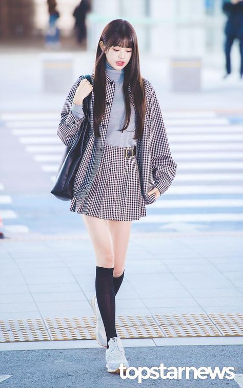 Airport Fashion Kpop, Korean Airport Fashion, K Fashion, Celebrity Outfits, Airport Style, Airport Outfit, Kpop Outfits, Stage Outfits, Korean Outfits