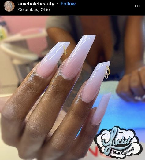 Lipstick Shaped Nails Acrylic, Lipstick Nails Shape Long, Lipstick Acrylic Nails, Piercing Ideas Grunge, Square Nails With Stiletto Pinky, Basic Cute Nails, Lipstick Nails Shape, Nails Shape, Glam Accessories