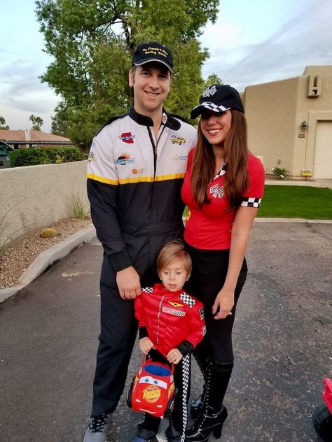 Race Car Driver Family Costume, Family Race Car Costumes, Cars Costume Family, Pit Crew Halloween Costume, Disney Cars Halloween Costume Family, Race Car Drivers Halloween Costume, Diy Race Car Driver Costume, Race Car Couple Costumes, Nascar Halloween Costume